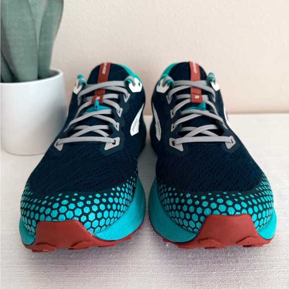 Brooks Trail Turquoise/Black Divide 3 Athletic Sneakers - Picture 5 of 14